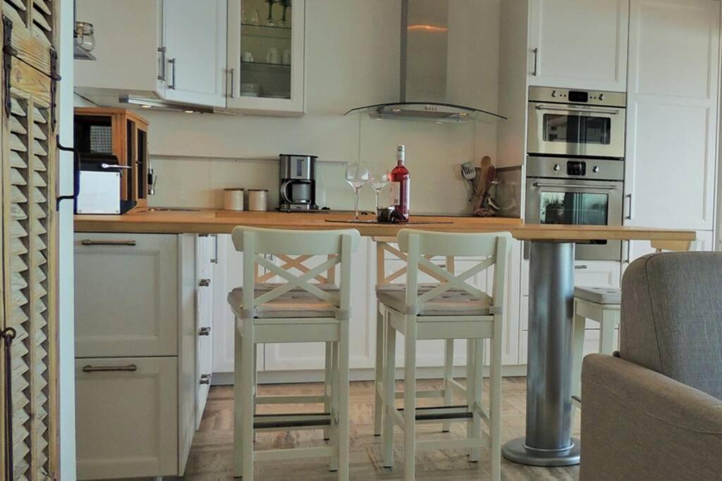 Emplacement Privilegie Pour Ce Bel Appartement Saint-Raphaël Zewnętrze zdjęcie